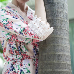 Bridal Party Robes  Lace Bridesmaid Robes Floral Robes  Bridal Robes  Bridesmaid Gifts  Bridal Robes