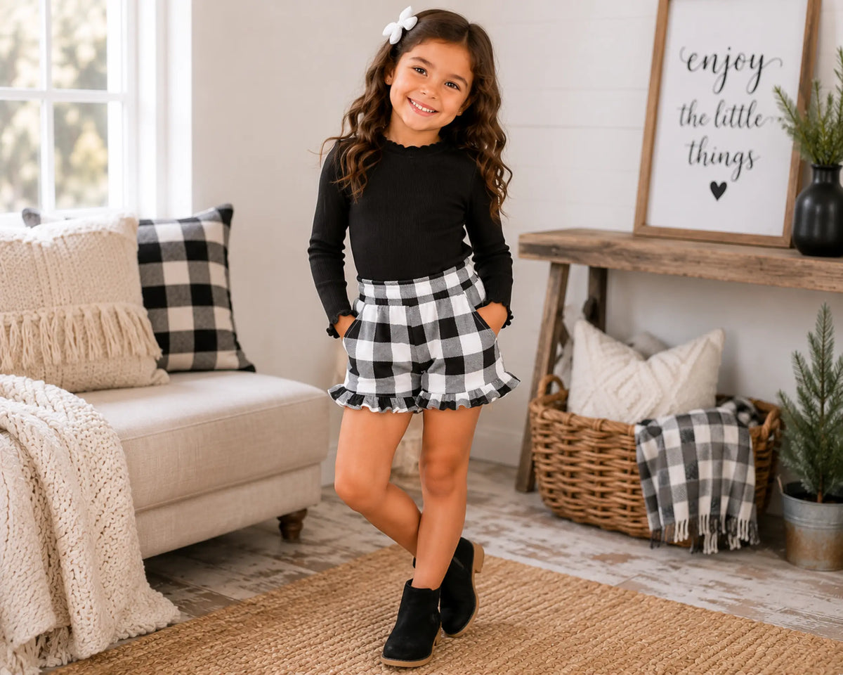Kids Ruffle Flannel Shorts – Wedding Favourite